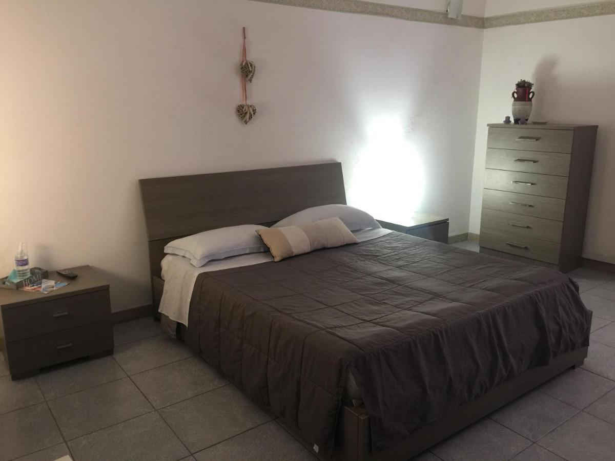 B&B Il Tulipano Taranto Exterior photo